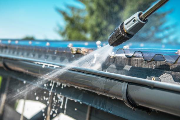 Best Roof Power Washing Services  in Leavenworth, KS